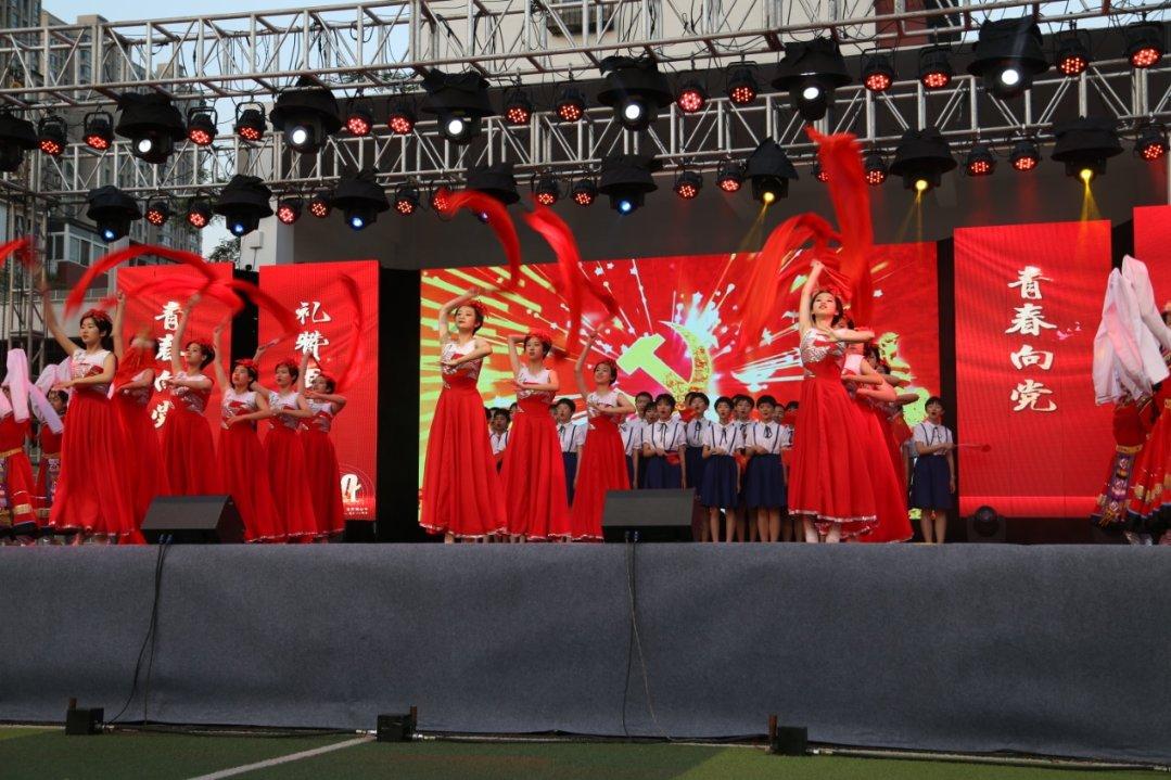 鸠村薰演员合集